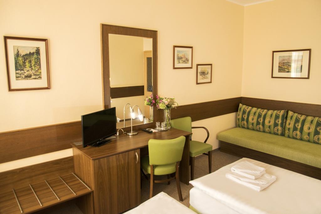 Hotel Karel Iv. Turnov Habitación foto
